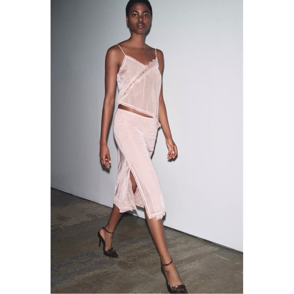 New w/o Tags Zara Organza Camisole size Medium.